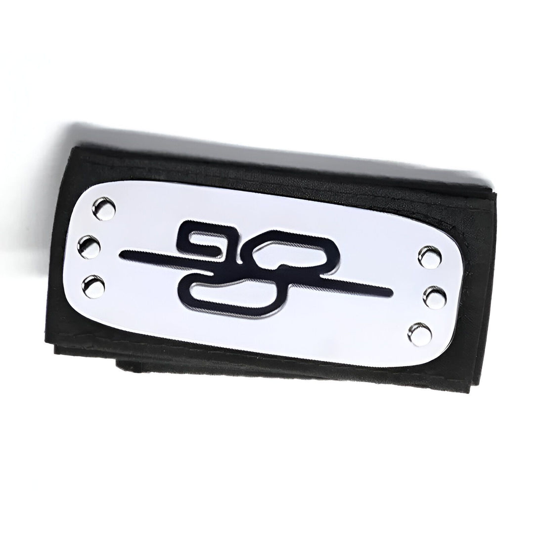 Bandeau de front noir avec un symbole argenté représentant le clan Uzumaki de Naruto.