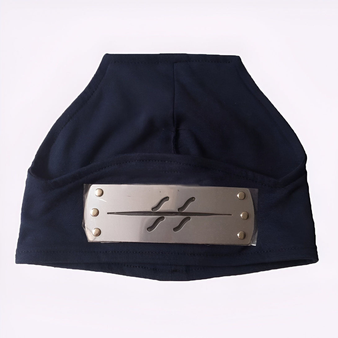 Bandeau noir en tissu avec un protège-front en métal argenté orné du symbole de Konohagakure, le village caché dans les feuilles. Accessoire de cosplay Naruto.