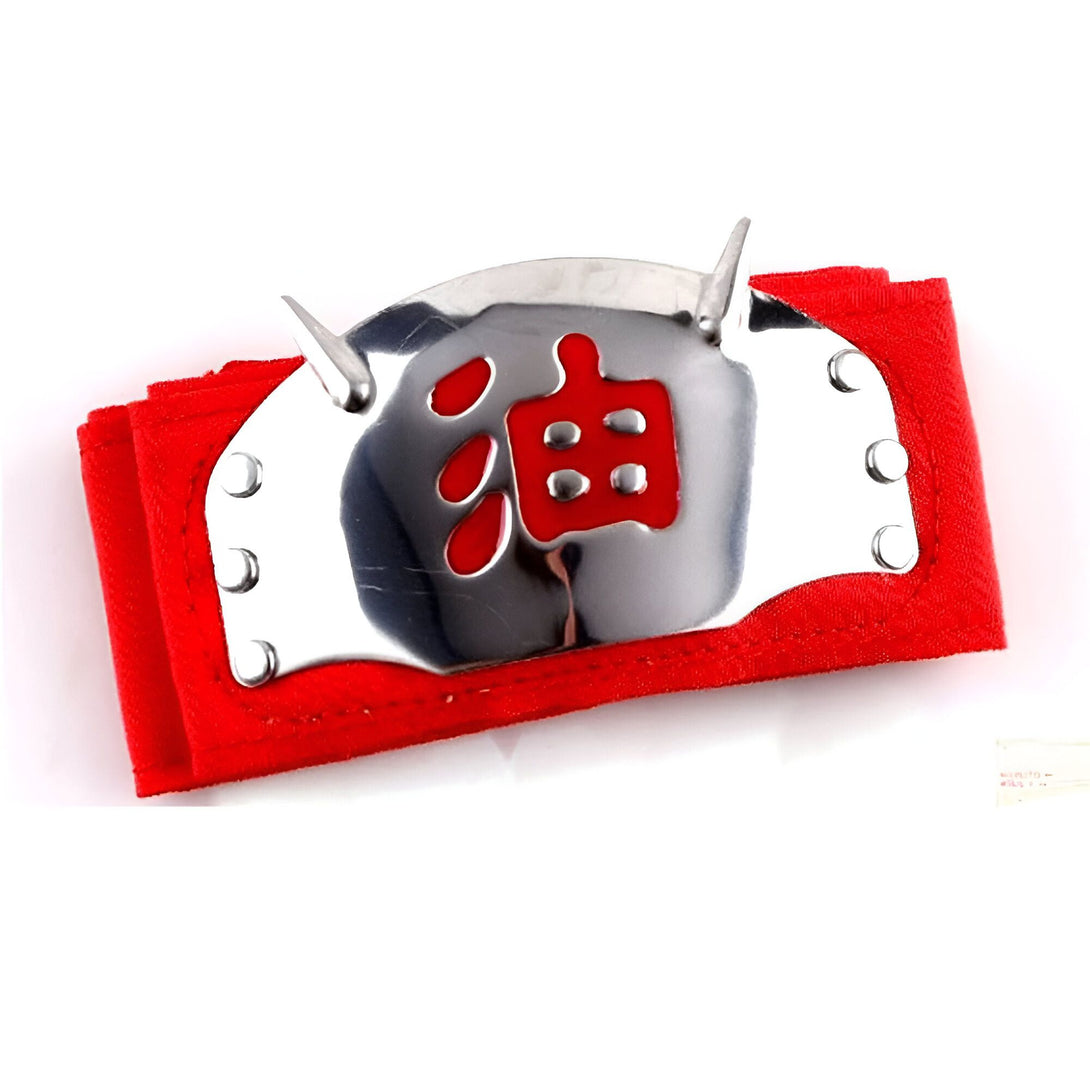 Bandeau rouge avec un protecteur en métal argenté portant le kanji "huile" en rouge. Accessoire Naruto.