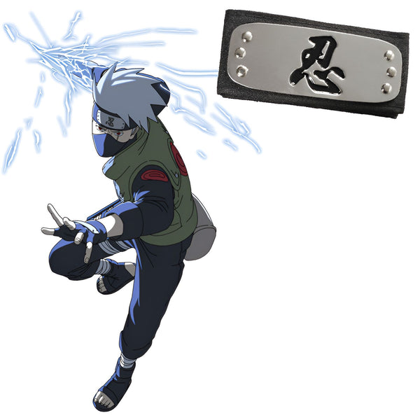 Kakashi Hatake, un personnage populaire de l'anime Naruto, portant son bandeau frontal emblématique avec le symbole "Sharingan". Il utilise sa technique de foudre pour se déplacer rapidement.