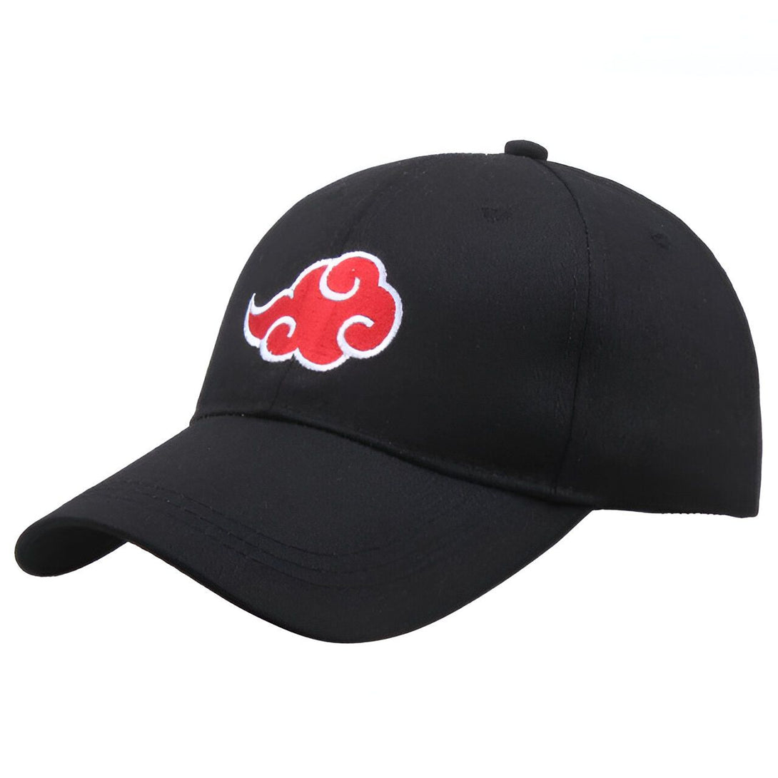 Casquette noire avec un nuage rouge brodé, symbole du village caché de la feuille, inspiré de l'anime Naruto.