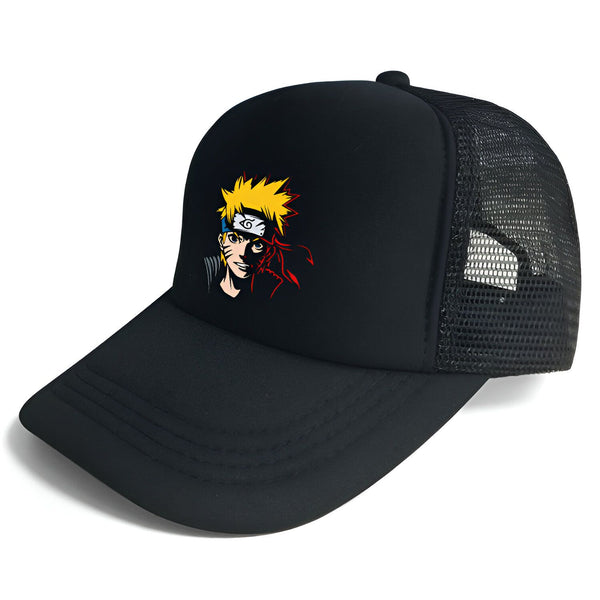 Casquette noire en maille avec un imprimé de Naruto Uzumaki. La casquette est noire avec une visière incurvée et un filet noir sur le dos. L'impression montre Naruto avec son bandeau protecteur et ses yeux Sharingan.