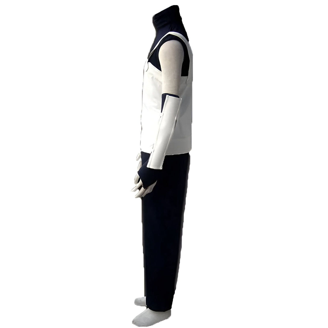 Costume Naruto Shippuden pour homme, avec un haut blanc sans manches et un pantalon noir, parfait pour les fans de l'anime.