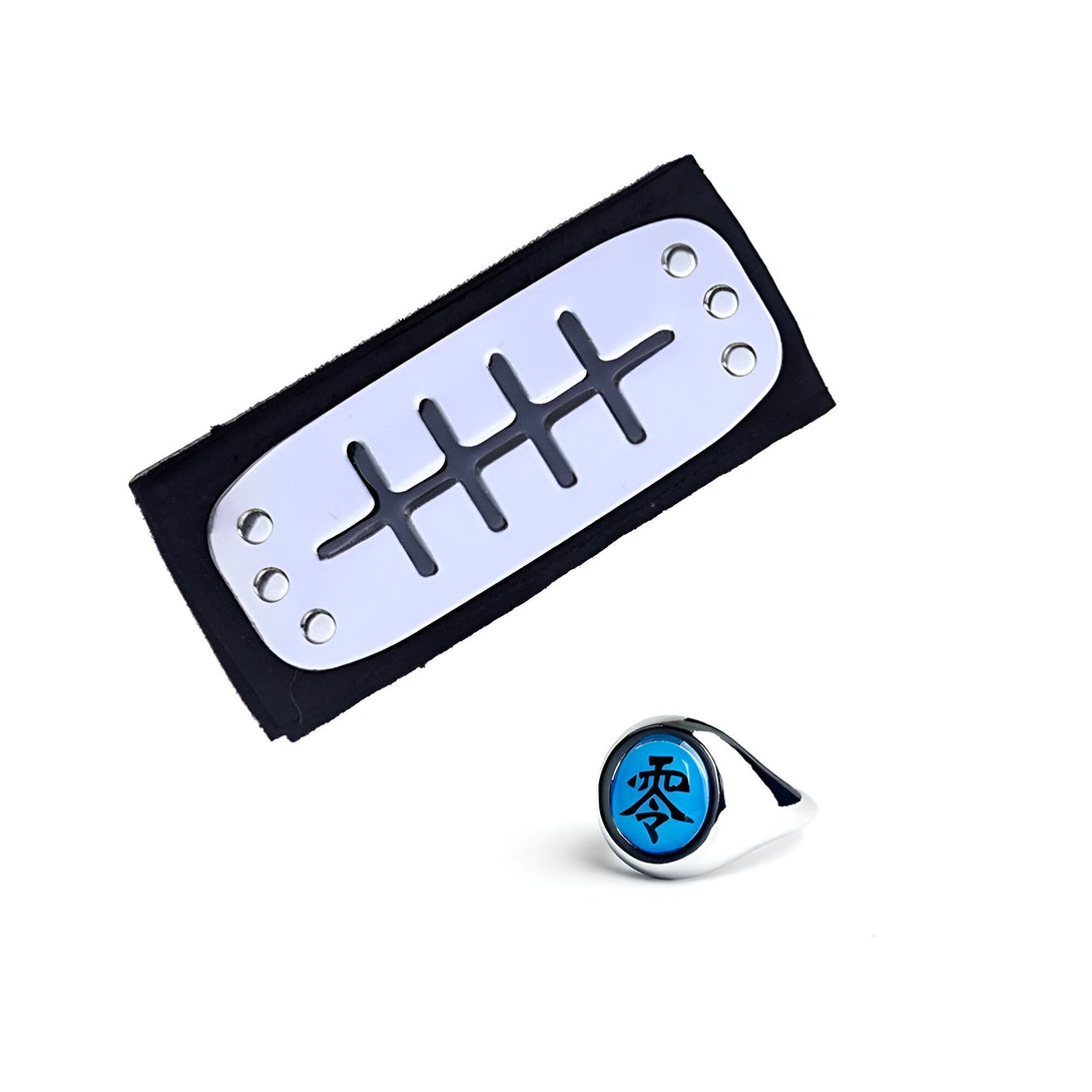 Un bandeau frontal noir avec un logo argenté et une bague argentée avec un symbole bleu et noir représentant le clan Hyûga.