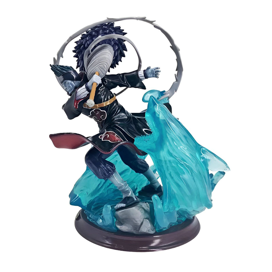 Statue de Kisame Hoshigaki de Naruto Shippuden, le membre d'Akatsuki, dans une pose dynamique avec son épée Samehada et une vague de chakra bleue. Figurine de collection de haute qualité pour les fans de Naruto.
