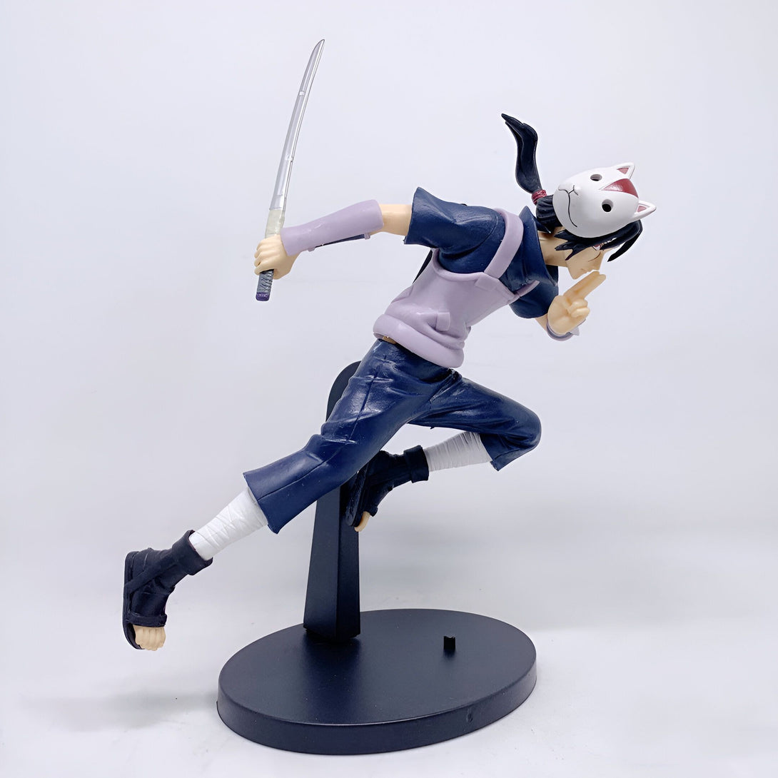 Figur de Zabuza Momochi de Naruto Shippuden en position d'attaque, brandissant son épée et portant son masque emblématique.
