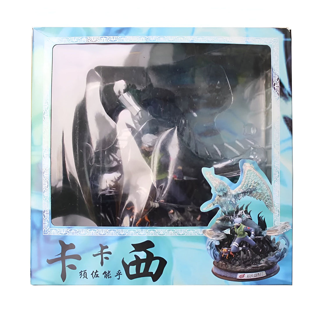 Boîte de figurine Naruto Shippuden de Kakashi Hatake, représentant le personnage dans sa pose emblématique, avec ses jutsu et sa technique de combat.