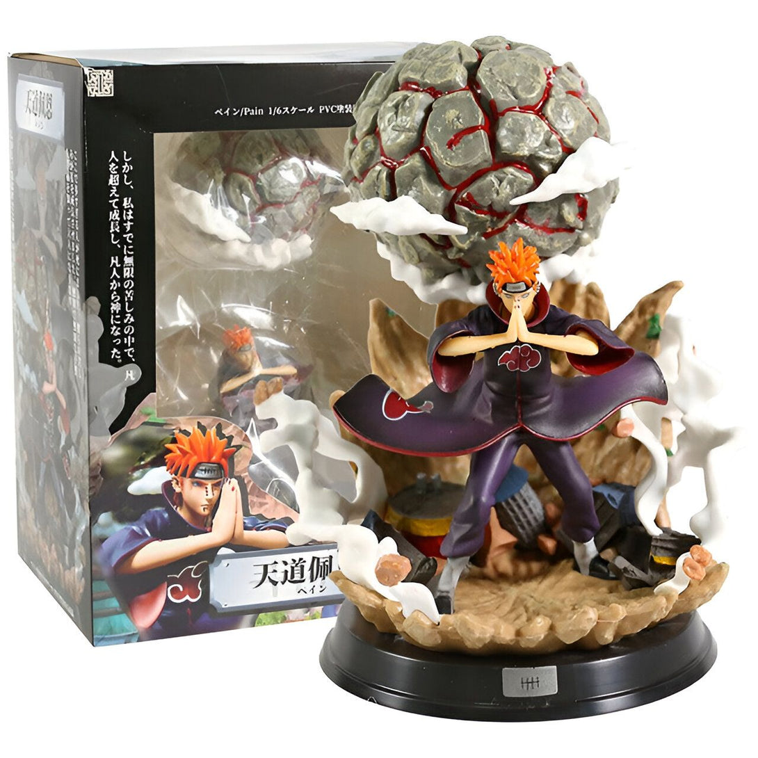 Statue de Pain de Naruto, l'antagoniste principal de la série, avec son attaque de météore et son corps de la voie infernale.
