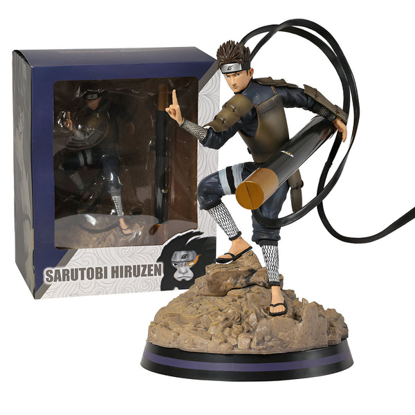 Figure de collection de Sarutobi Hiruzen, le troisième Hokage, de l'anime Naruto, tenant son bâton et se tenant sur une base de roche.