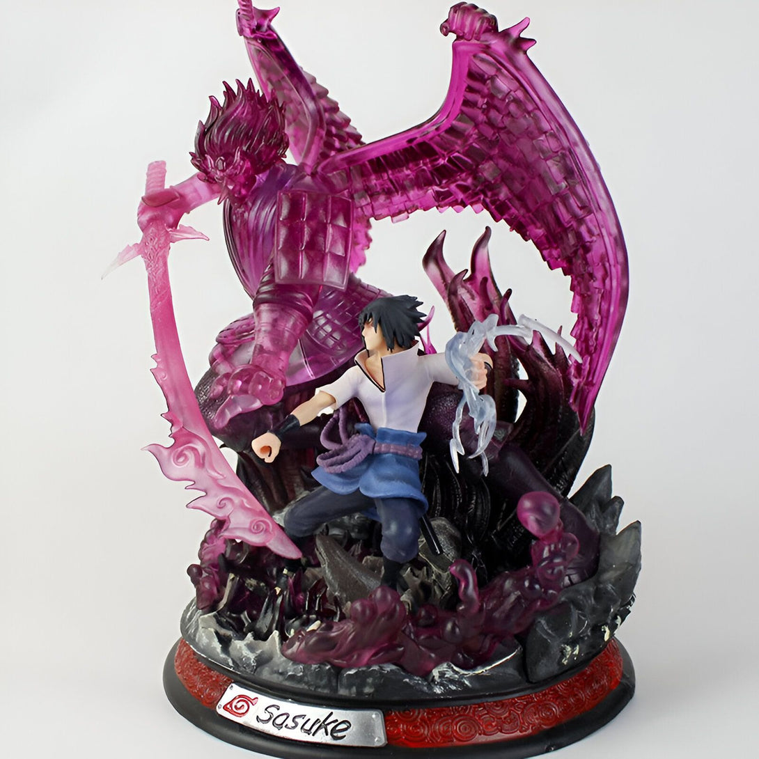 Figurine Naruto Shippuden représentant Sasuke avec le Rinnegan et le Susanoo, une figurine de collection pour les fans de Naruto.