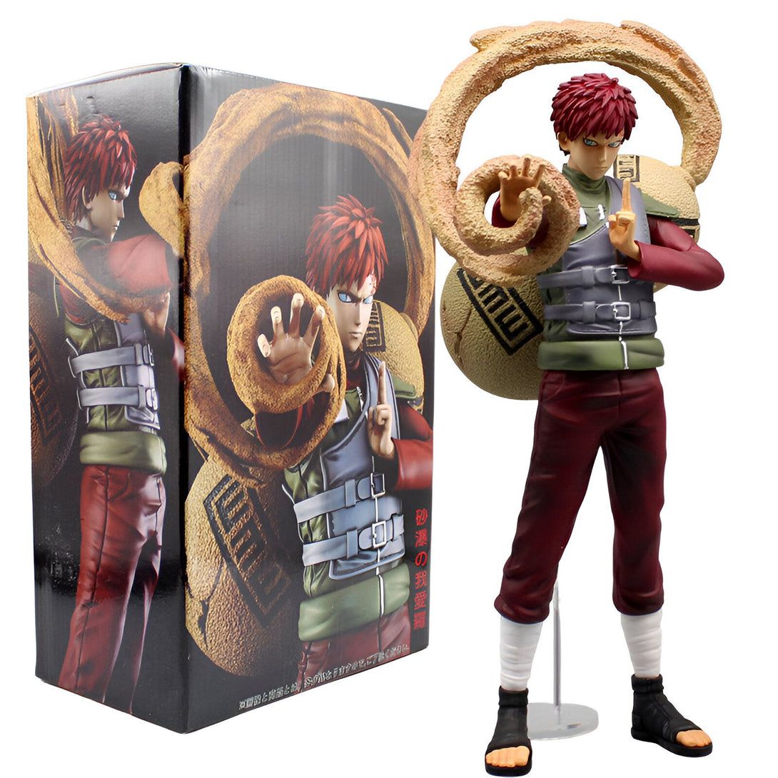 Figure de Gaara de Naruto Shippuden avec son sable. Le personnage est représenté dans sa tenue de ninja, tenant son sable avec ses mains. Il est livré dans une boîte illustrant le personnage.