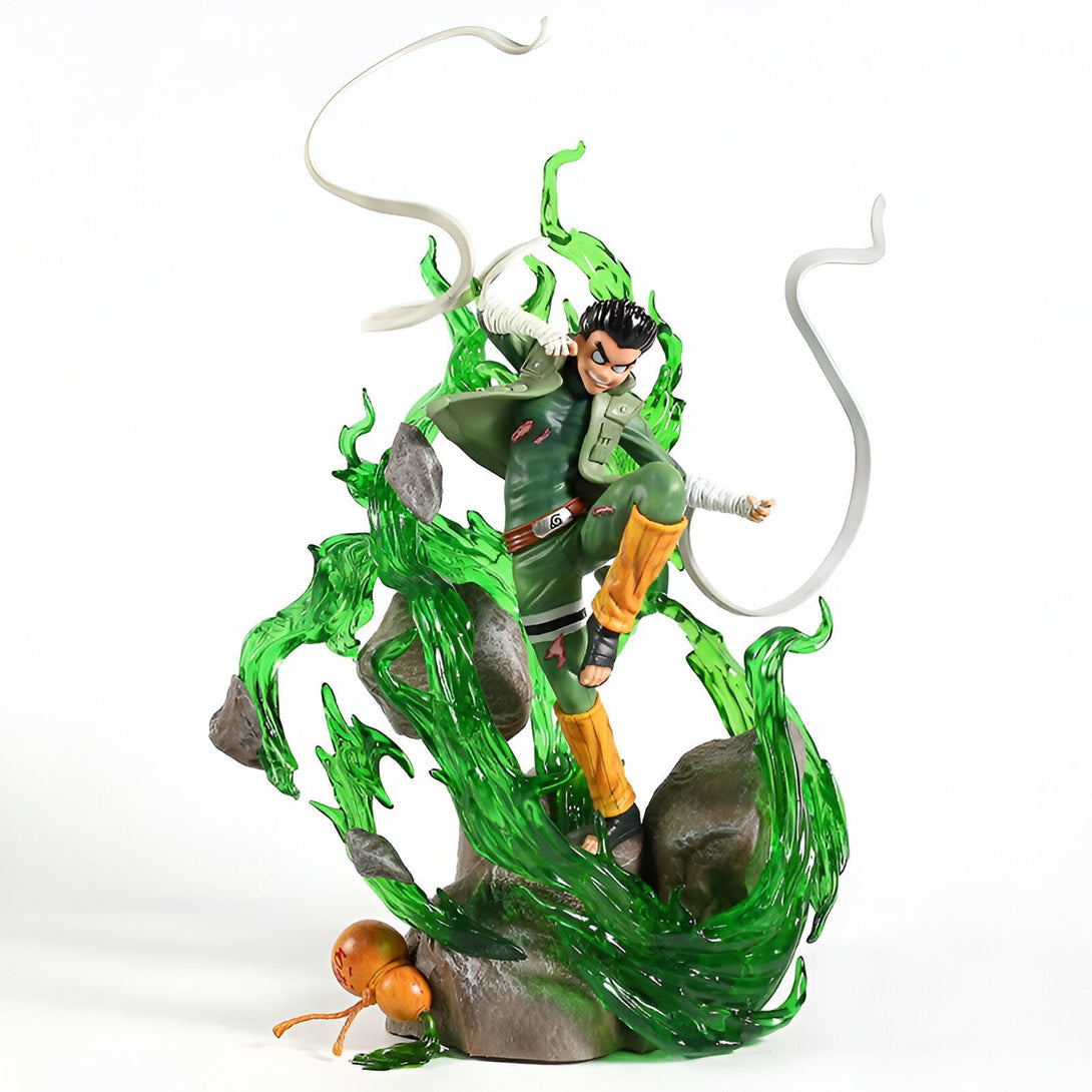 Figure de collection de Might Guy de Naruto, en pose dynamique, entouré d'énergie verte. La figurine est de haute qualité et représente fidèlement le personnage de l'anime.