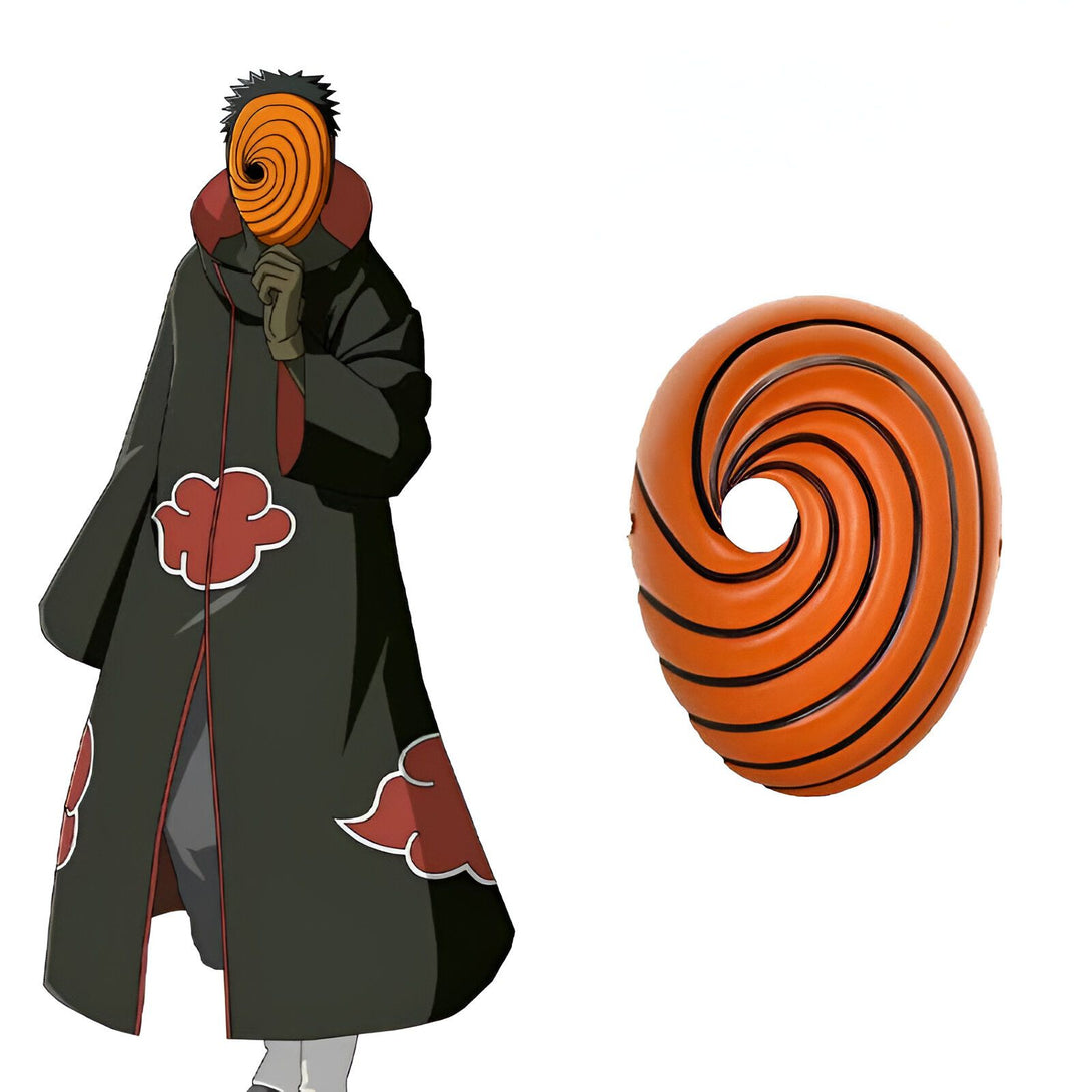 Masque de Pain, personnage de l'anime Naruto, avec un motif rouge sur son manteau et le masque orange de son personnage.