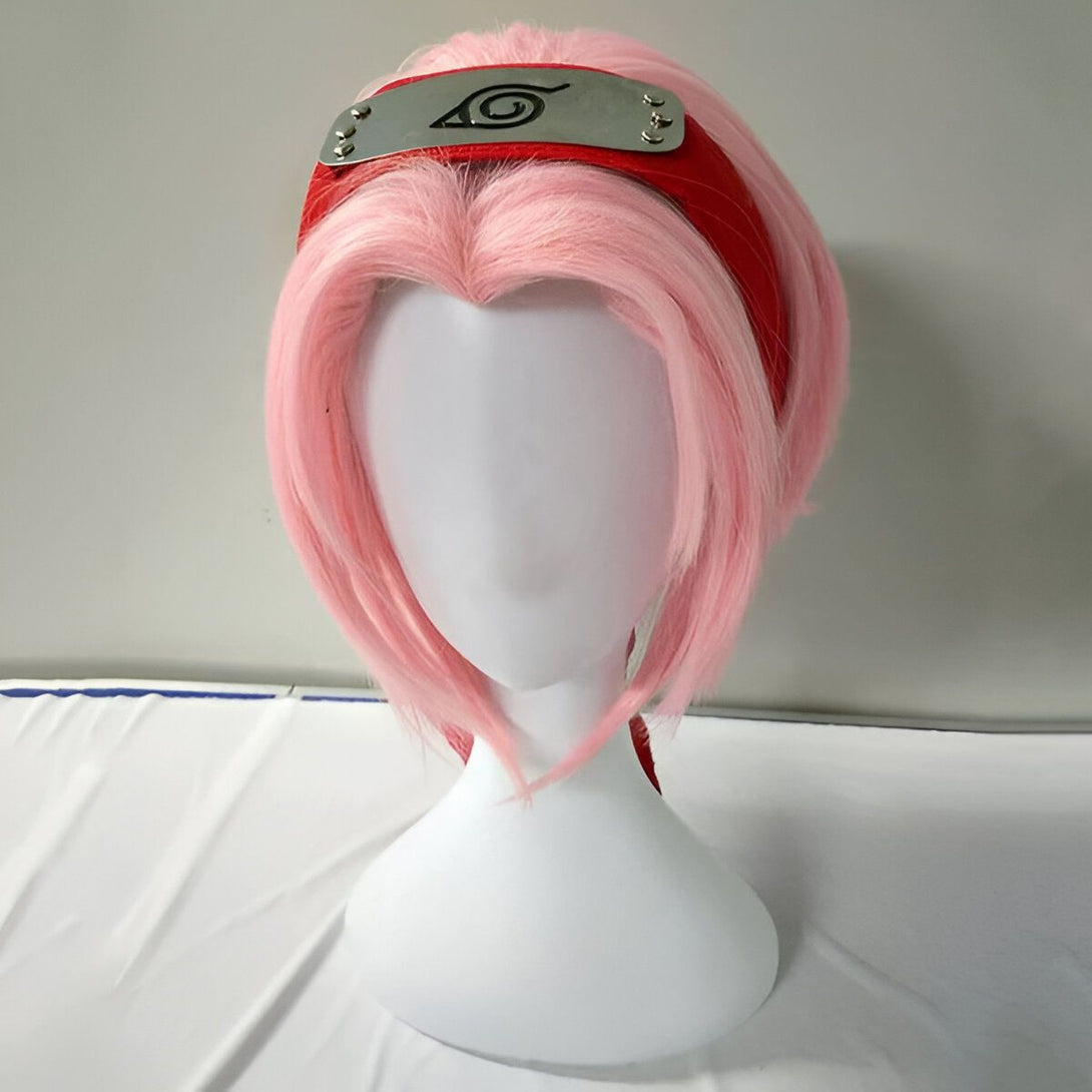 Perruque rose avec bandeau rouge et symbole du village caché des feuilles, accessoire de cosplay Naruto.