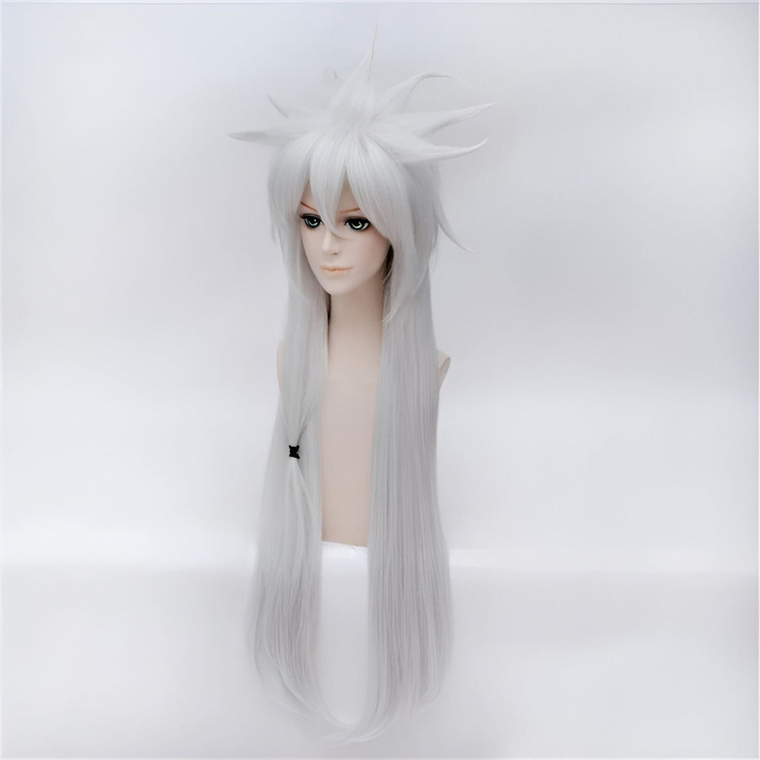 Perruque blanche longue et droite pour cosplay Naruto. La perruque est posée sur un mannequin.