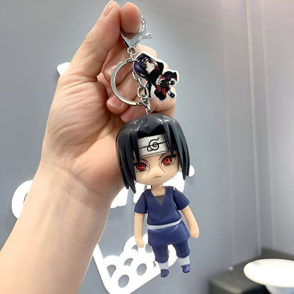 Porte-clés Naruto avec un personnage de la série, Itachi Uchiha, en version chibi.