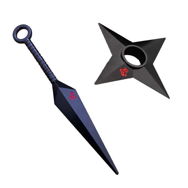 Un ensemble de deux armes de jet noires avec le symbole rouge de Konoha, un kunai et un shuriken, inspirés de la série d'animation Naruto.