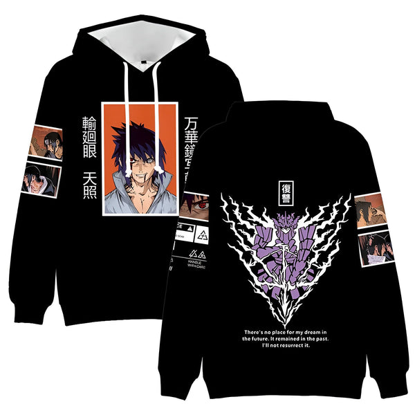 Sweat à capuche noir avec des illustrations de personnages d'anime Naruto, dont Sasuke Uchiha, sur le devant et le dos. Le sweat-shirt présente également des caractères japonais et le texte "There's no place for my dream in the future. It remained in the past. I'll not resurrect it."