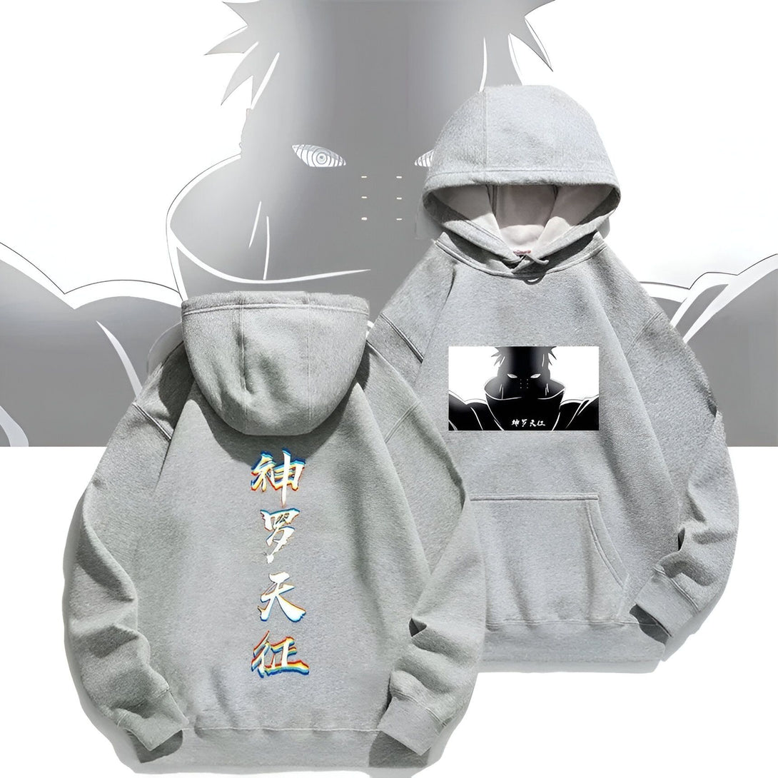 Sweat à capuche gris avec l'impression d'un personnage de Naruto, Pain, sur la poitrine et une inscription japonaise dans le dos.