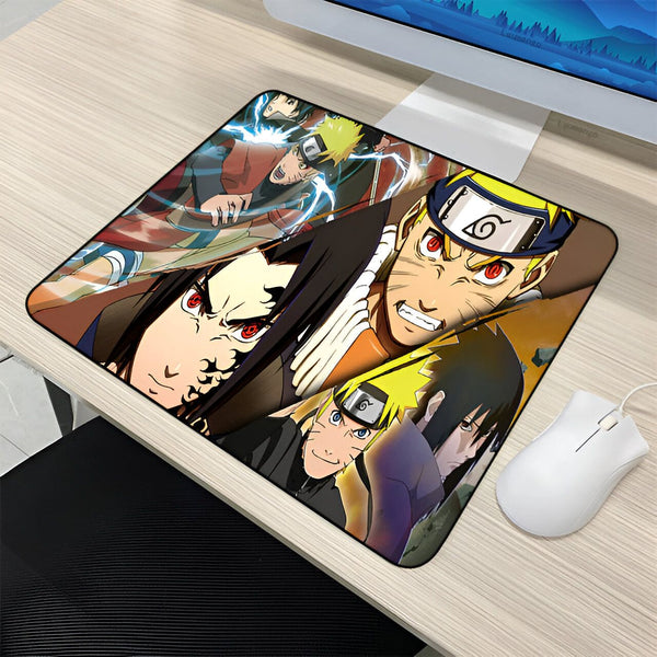 Sous-main de souris Naruto avec des personnages populaires comme Naruto, Sasuke, Kakashi et Itachi. Un excellent ajout à votre collection de produits Naruto !